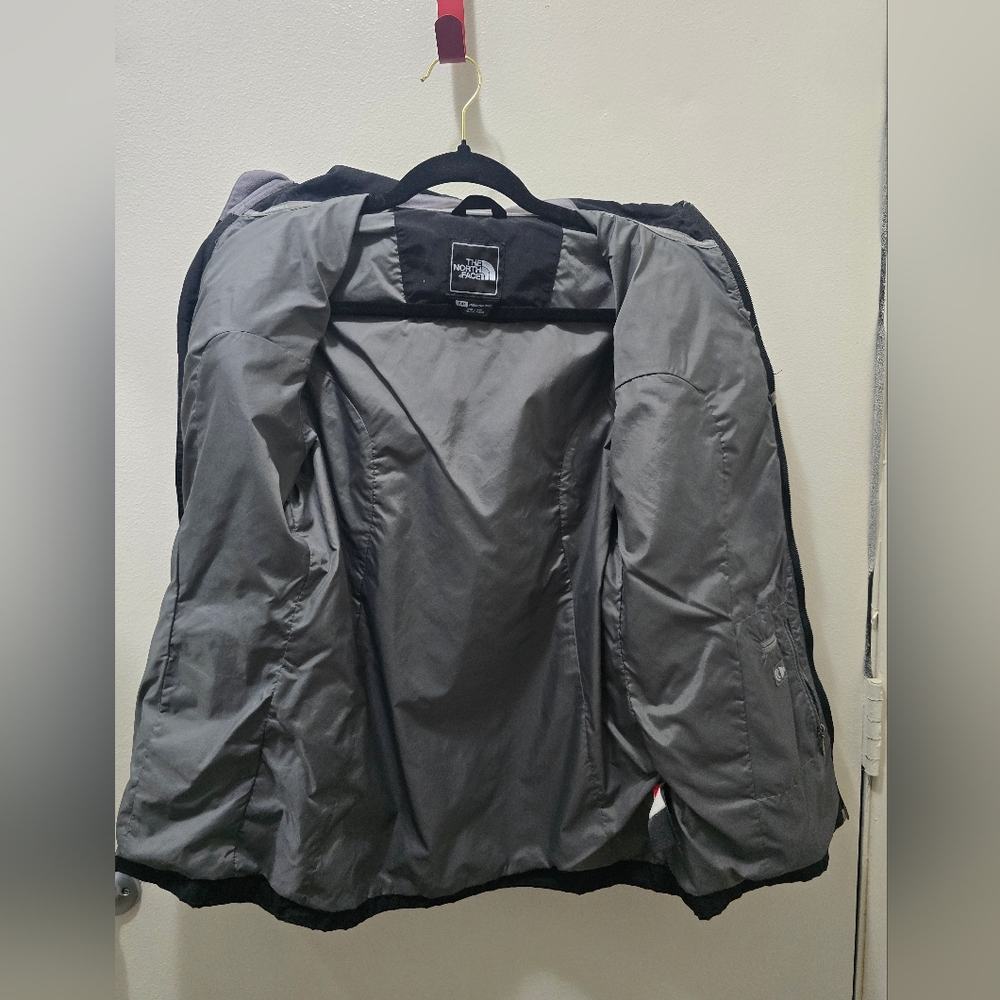 The North Face Black Women's Jacket - Picture 7 of 16